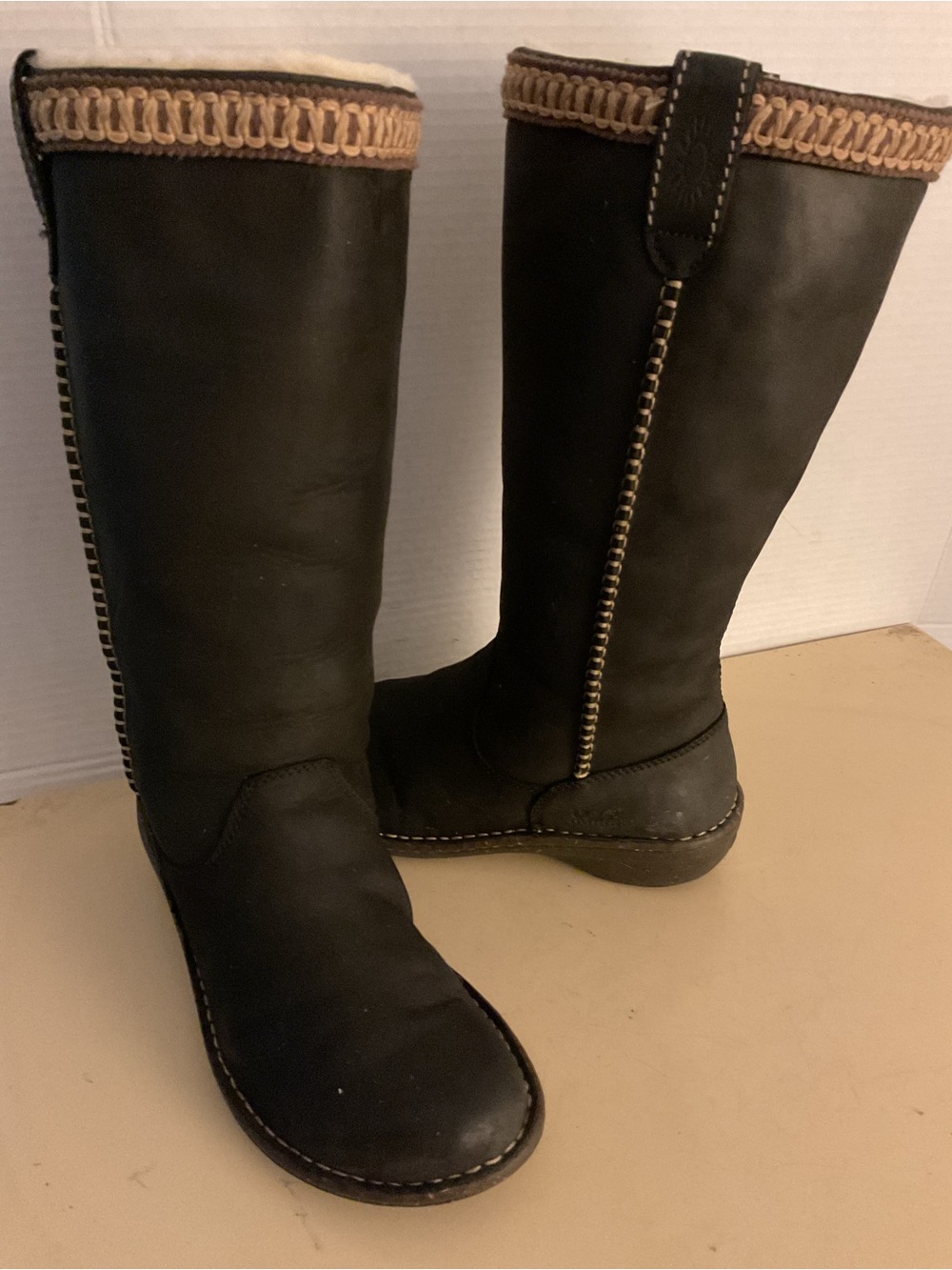 UGG women Black Tall Leather swell Braided Trim knee high boots US 8